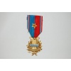 med_direction_30_ans_doree_avec_-etoile